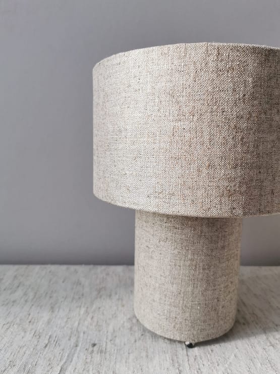Lampe Cybille en lin - 28x23 cm – Image 2